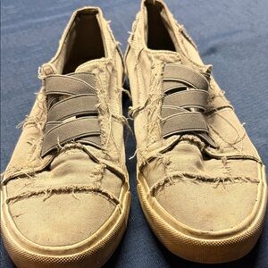 Blowfish Distressed sage greenSneakers